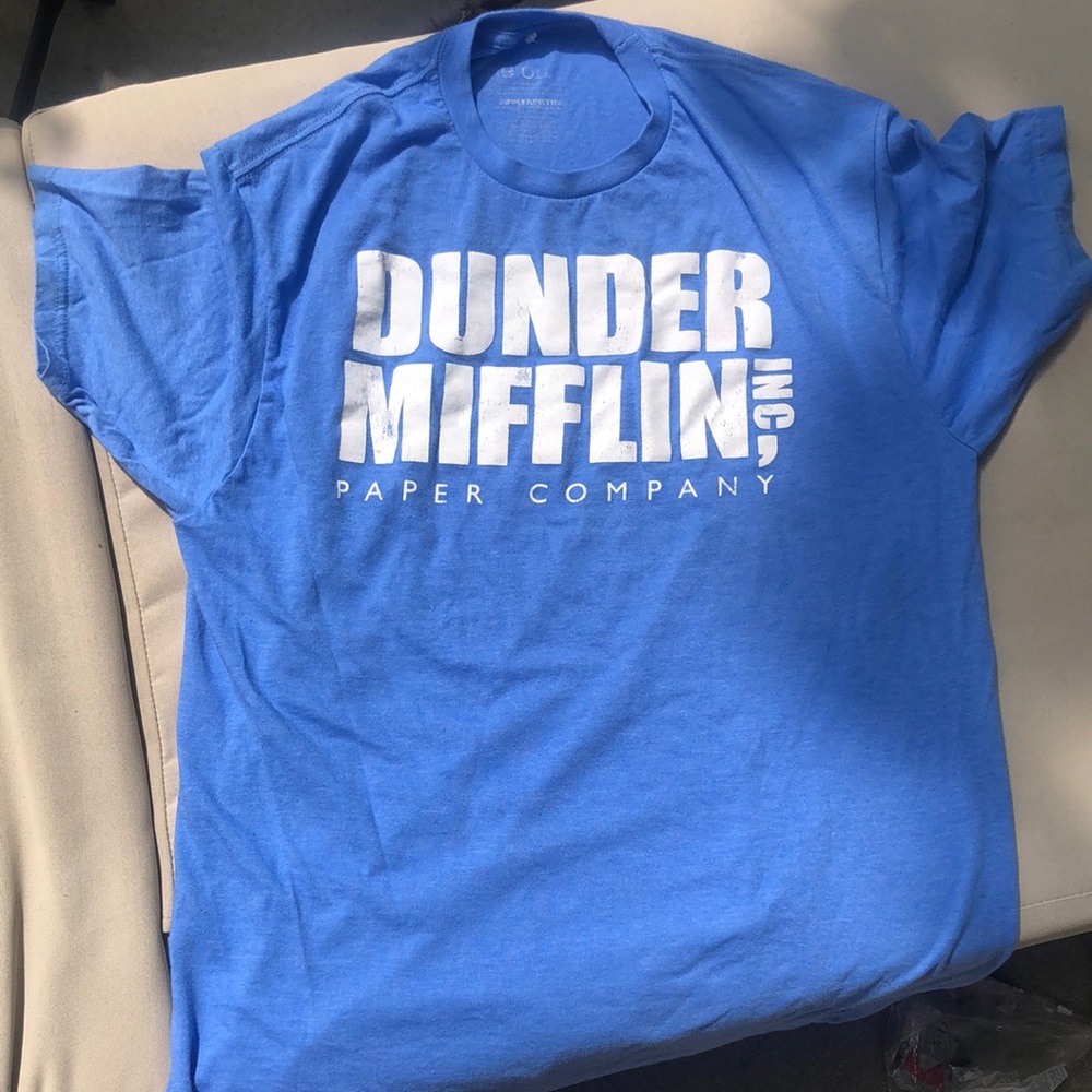 Dunder Mifflin T Shirt XL